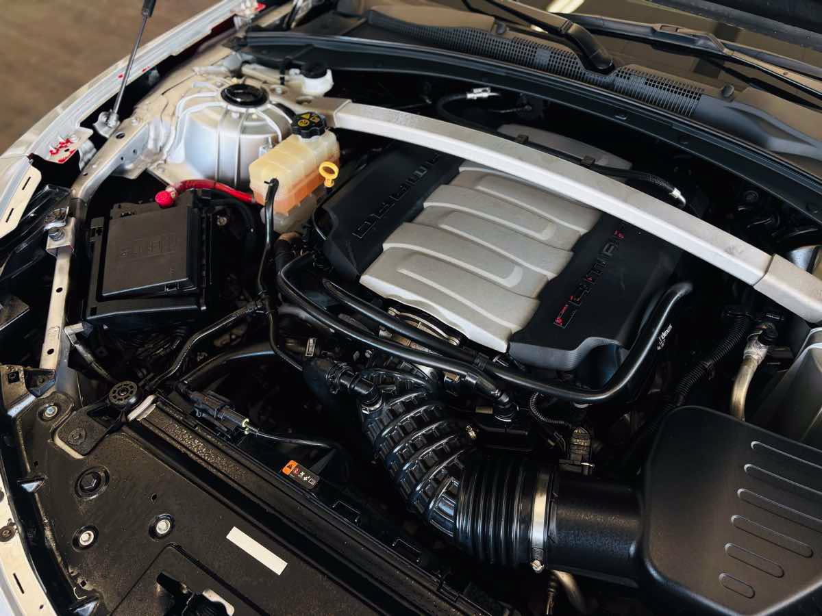 Used 2016 Chevrolet Camaro SS RWD image 19