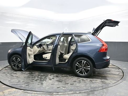 Used 2019 Volvo XC60 T6 Momentum w/ Advanced Package image 39