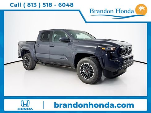 Used 2025 Toyota Tacoma TRD Sport RWD image 1