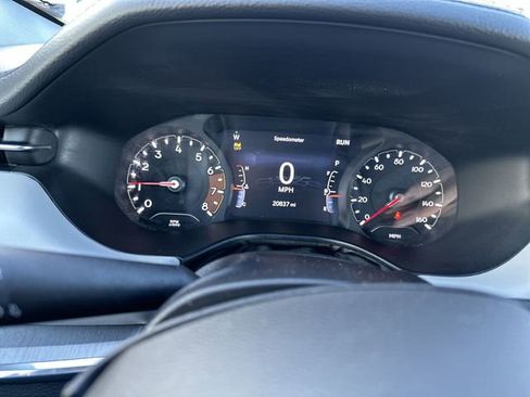 Used 2023 Jeep Compass Limited image 12