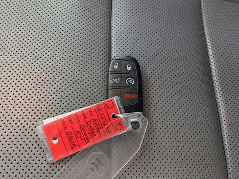 Used 2022 Dodge Durango R/T image 33