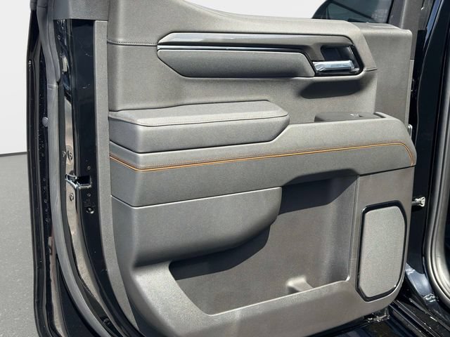 New 2026 GMC Sierra 1500 AT4 w/ AT4 Premium Package AWD/4WD image 11