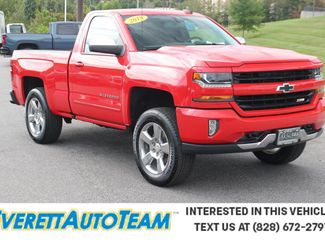 Used 2018 Chevrolet Silverado 1500 LT w/ LT Convenience Package image 1