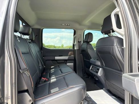New 2026 Ford F250 Lariat w/ Chrome Package AWD/4WD image 27