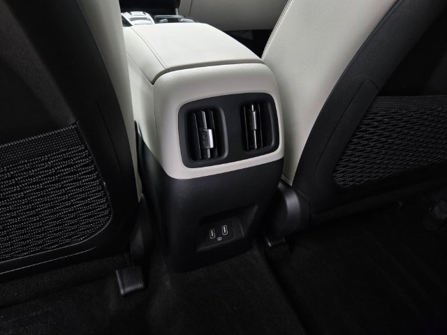 Used 2022 Hyundai Tucson Limited AWD/4WD image 17