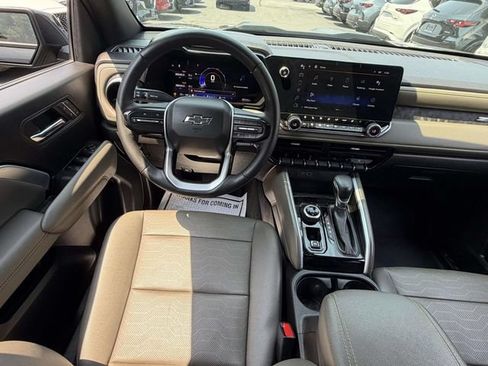 Used 2023 Chevrolet Colorado ZR2 w/ ZR2 Convenience Package III AWD/4WD image 14
