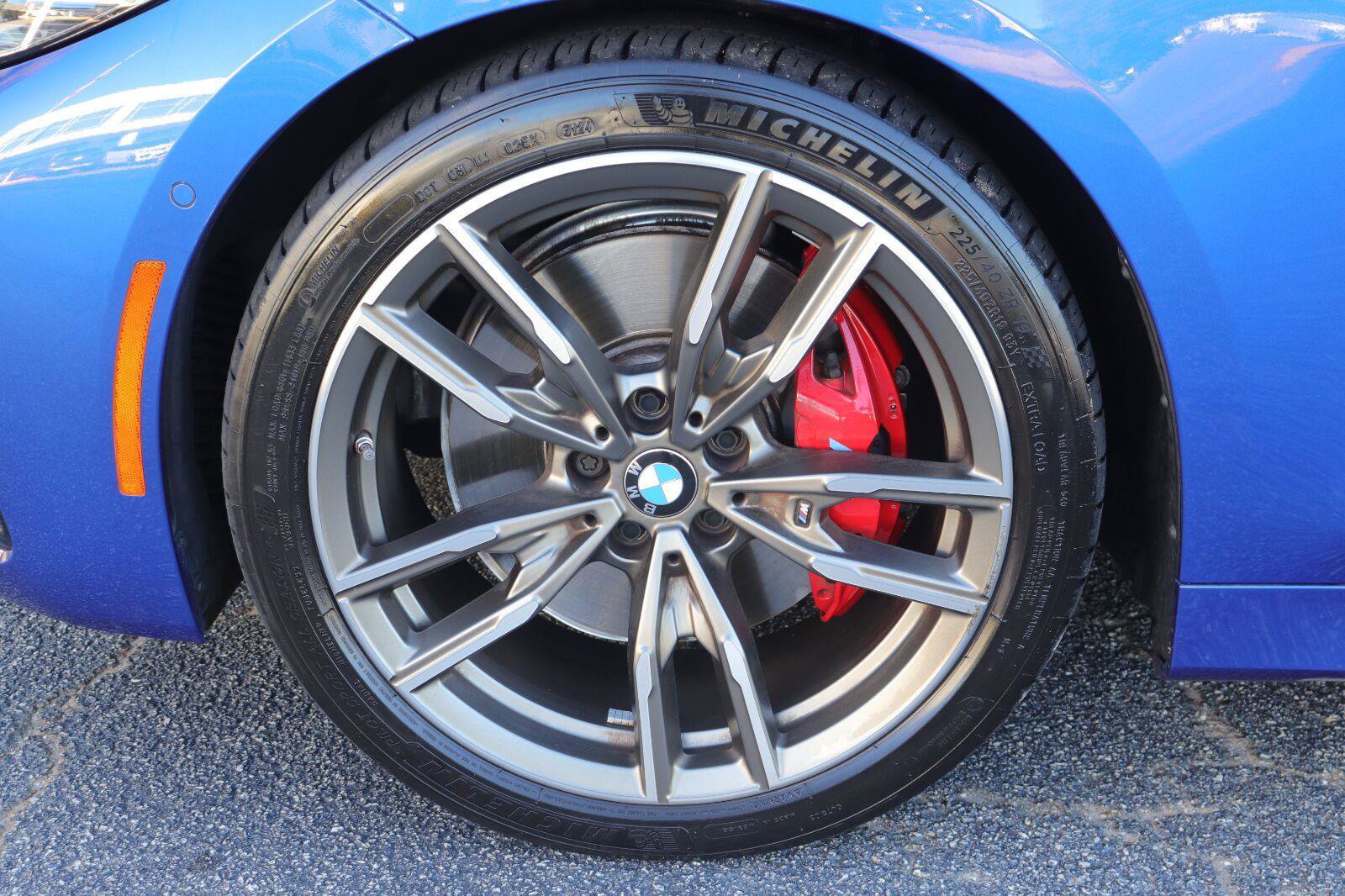 Used 2024 BMW M440i Coupe w/ Premium Package RWD image 34