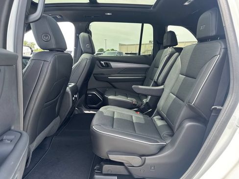 New 2026 Buick Enclave Sport Touring w/ Power Package AWD/4WD image 11