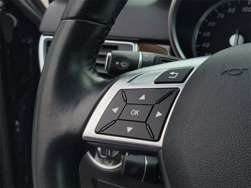 Used 2014 Mercedes-Benz ML 350 4MATIC image 30