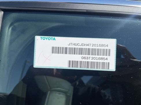 New 2026 Lexus UX 300h AWD image 28