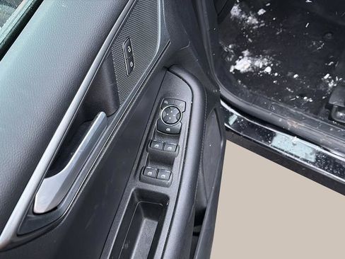 Certified 2024 Ford Edge SE w/ Black Appearance Package image 14