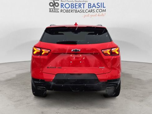 Used 2022 Chevrolet Blazer RS w/ Enhanced Convenience Package image 4