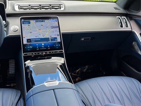 Used 2025 Mercedes-Benz S 63 AMG S image 34