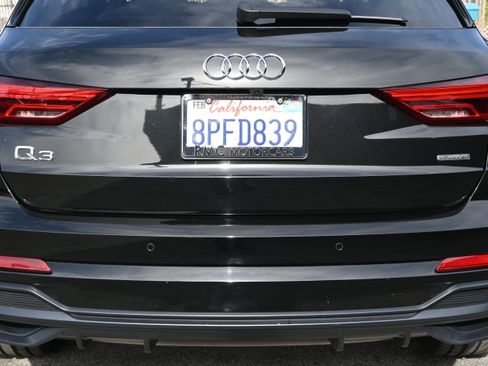 Used 2020 Audi Q3 2.0T Premium Plus w/ Premium Plus Package AWD/4WD image 21