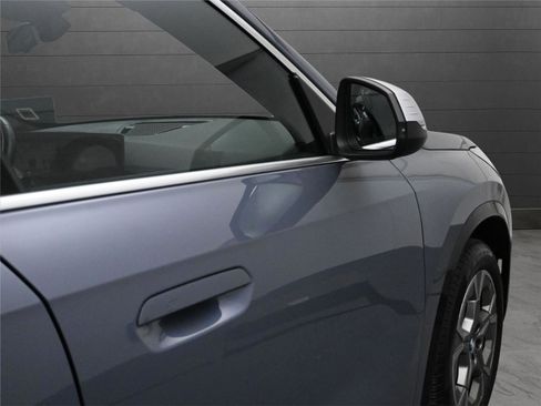 Used 2024 BMW X1 xDrive28i w/ Convenience Package image 16