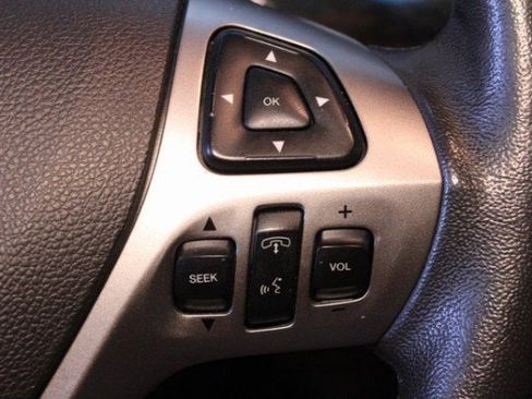 Used 2019 Ford Taurus Limited image 22