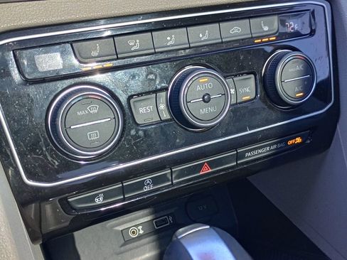 Used 2019 Volkswagen Atlas SEL image 13