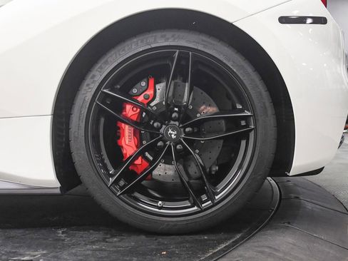 Used 2016 Ferrari 488 GTB image 32