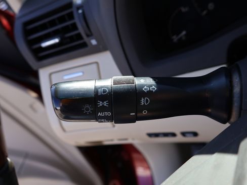 Used 2012 Lexus RX 350 FWD w/ Premium Pkg image 35