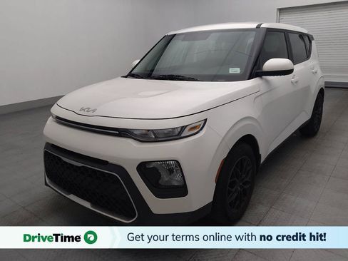 Used 2022 Kia Soul LX FWD image 1