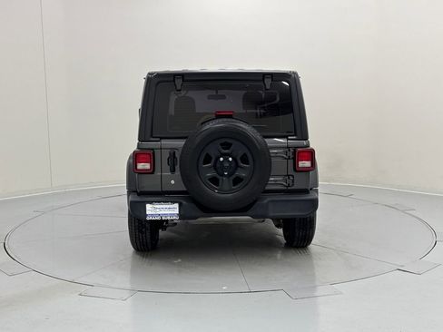 Used 2020 Jeep Wrangler Sport image 4