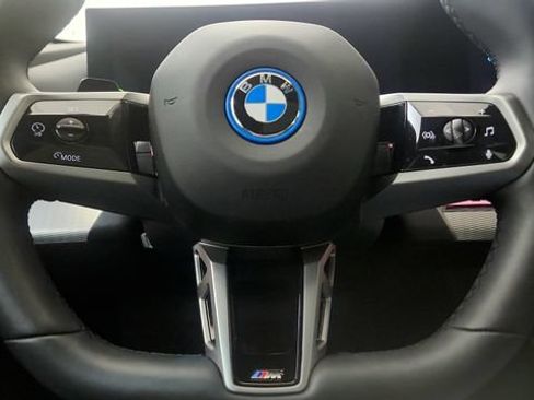 Used 2026 BMW i5 eDrive40 w/ M Sport Package AWD/4WD image 60