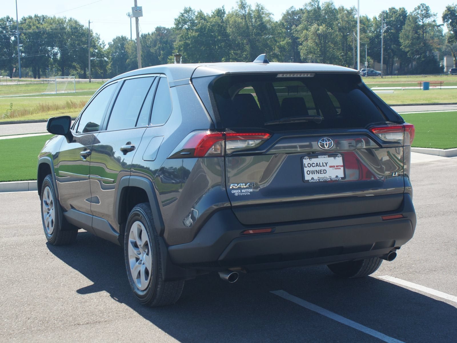 Used 2024 Toyota RAV4 LE FWD image 14