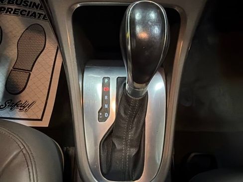 Used 2015 Buick Verano FWD image 19