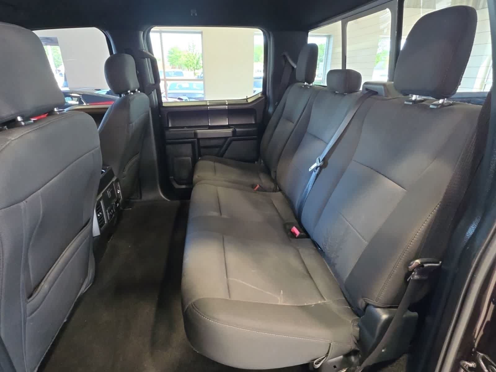 Used 2020 Ford F150 XLT w/ Equipment Group 302A Luxury AWD/4WD image 35