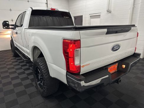 Used 2017 Ford F250 XLT w/ Snow Plow Prep Package image 7