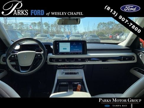 Used 2025 Lincoln Aviator Reserve image 19