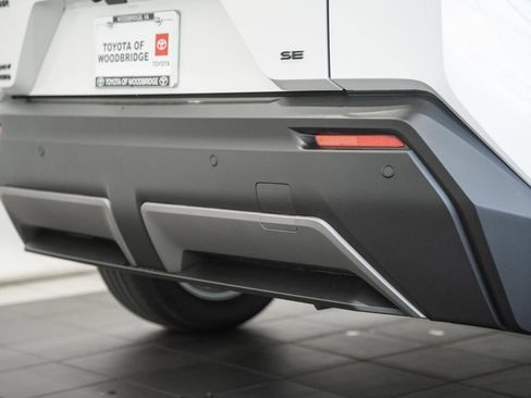 New 2026 Toyota C-HR image 9