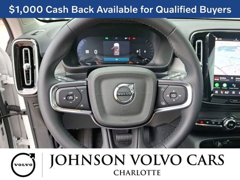 New 2026 Volvo XC40 B5 Ultra w/ Protection Package Premier image 9