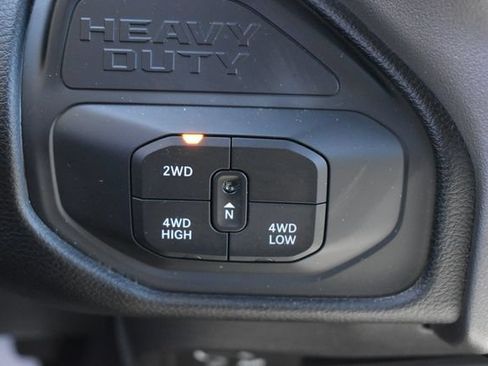 Used 2026 RAM 2500 Big Horn AWD/4WD image 28