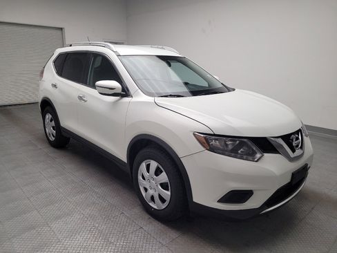 Used 2016 Nissan Rogue S w/ Appearance Package image 13