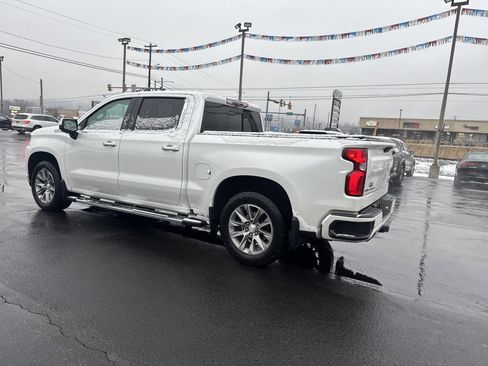 Used 2020 Chevrolet Silverado 1500 High Country w/ Technology Package image 6