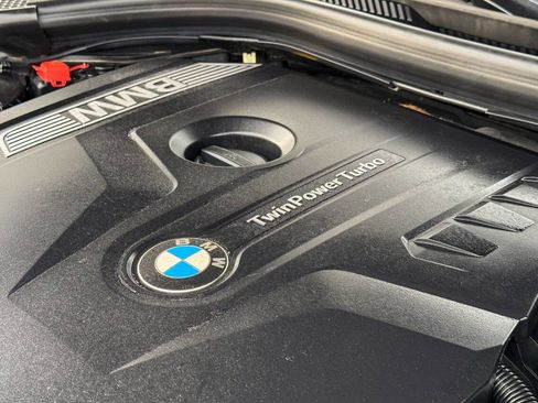 Used 2018 BMW 530i xDrive image 37