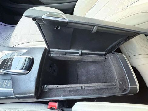 Used 2016 Mercedes-Benz S 550 Sedan image 57