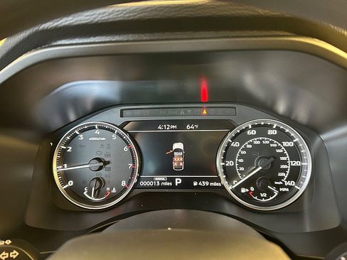 New 2026 Mitsubishi Outlander SE image 31