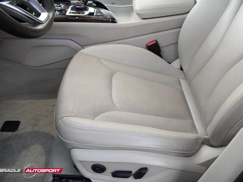 Used 2018 Audi Q7 3.0T Prestige w/ Prestige Package image 18