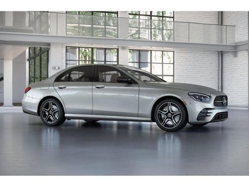 Certified 2022 Mercedes-Benz E 350 4MATIC Sedan image 14