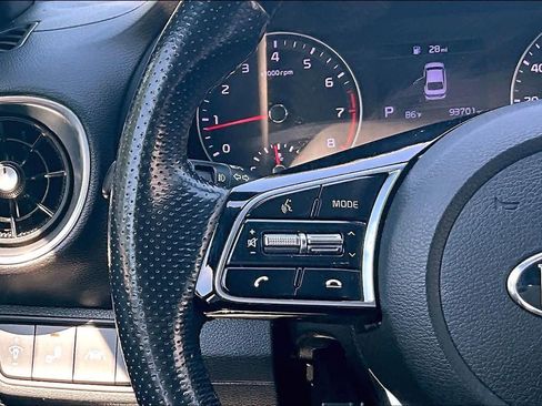 Used 2021 Kia Forte GT-Line w/ GT-Line Premium Package FWD image 24