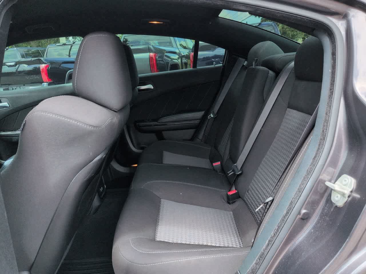 Used 2023 Dodge Charger R/T w/ Blacktop Package RWD image 13