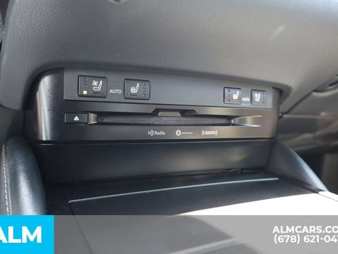 Used 2020 Lexus ES 300h w/ Premium Package FWD image 32