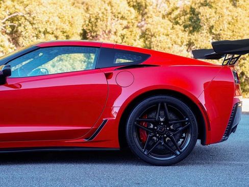 Used 2019 Chevrolet Corvette ZR1 image 5
