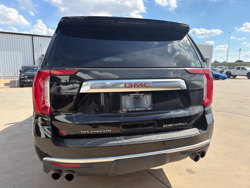 Used 2023 GMC Yukon XL Denali w/ Max Trailering Package AWD/4WD image 4