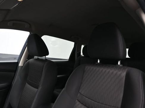 Used 2017 Nissan Rogue SV AWD/4WD image 28