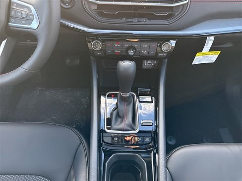 New 2026 Jeep Compass Trailhawk image 15