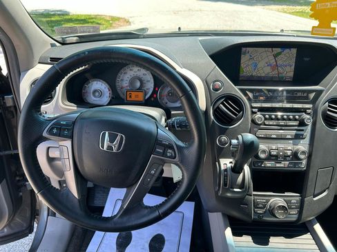Used 2013 Honda Pilot Touring image 23