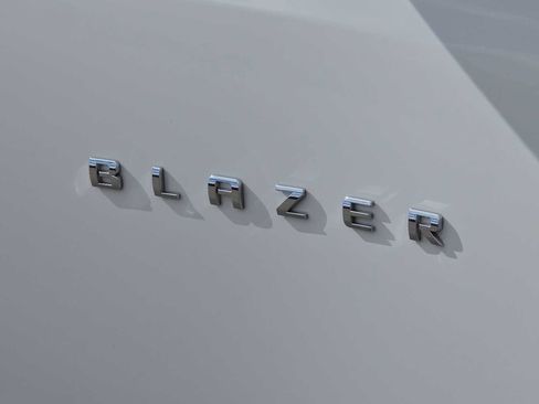 Used 2023 Chevrolet Blazer LT w/ Driver Confidence Package image 11